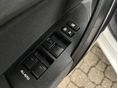 TOYOTA COROLLA 2017/6 - 9