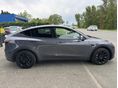 TESLA MODEL Y 2022/3 - 4