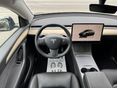 TESLA MODEL Y 2022/3 - 10