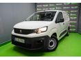 PEUGEOT PARTNER 1.5 BlueHDi 130 Asphalt L2 1000 (3 személyes ) TÉLI-NYÁRI GUMIGARNITÚRA VONÓHOROG SIB-760