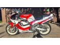 SUZUKI GSX-R 750 1993/4 - 6