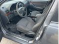 TOYOTA AVENSIS 2004/10 - 8