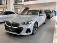 BMW 520 2025/10 - 1