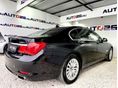 BMW 750 2009/11 - 7