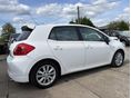 TOYOTA AURIS 2008/6 - 3