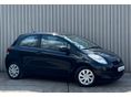 TOYOTA YARIS 2010/3 - 11