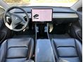 TESLA MODEL 3 2019/12 - 6