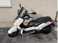 YAMAHA X-MAX 250 