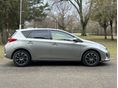 TOYOTA AURIS 2015/12 - 6