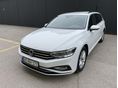 VOLKSWAGEN PASSAT 2023/5 - 1