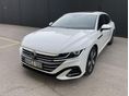 VOLKSWAGEN ARTEON Shooting Brake 2.0 TDI SCR R-Line 4Motion DSG Magyarországi Áfá-s Üvegtető. 3zónás Digit klíma. Kamera. Navi