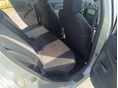 TOYOTA YARIS 2003/5 - 7