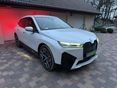 BMW IX xDrive40 74,1kWh Harman/Karbon. Masszázs. Soft Close. Friss szervíz. Új gumik