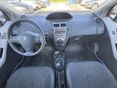 TOYOTA YARIS 2011/3 - 8