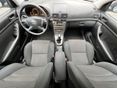 TOYOTA AVENSIS 2006/9 - 7