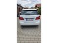 MERCEDES-BENZ B 200 2015/7 - 10