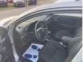 TOYOTA AVENSIS 2008/12 - 9
