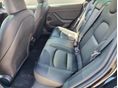 TESLA MODEL 3 2022/12 - 6