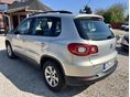 VOLKSWAGEN TIGUAN 2009/1 - 6