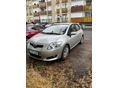 TOYOTA AURIS 1.4 új kora óta magyar. 2. tulajonostól vettem.'27 okt-ig műszakis.131 ekm.garázsba