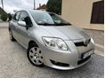 TOYOTA AURIS 2009/9 - 1