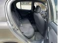 TOYOTA YARIS 2003/11 - 9