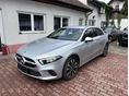 MERCEDES-BENZ A 250 e EQ Power Progressive 8G-DCT Limuzin PLUG IN HIBRID NAVI KAMERA 17 COLL SÁVTARTÓ