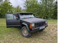 JEEP CHEROKEE 2.5 TD Limited XJ fekete elektromos bőr ülések