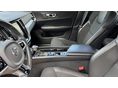VOLVO V60 2020/1 - 12