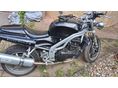 TRIUMPH SPEED TRIPLE 2004/9 - 2