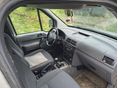 FORD TOURNEO 2002/1 - 5