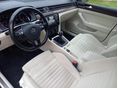 VOLKSWAGEN PASSAT VIII 2017 - 9