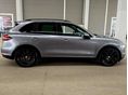 PORSCHE CAYENNE 2013/6 - 3