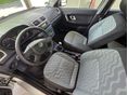 SKODA FABIA 2009/10 - 19