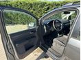 VOLKSWAGEN TOURAN 2004/6 - 11