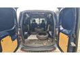 FORD COURIER 2016/6 - 6