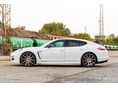 PORSCHE PANAMERA 2011/8 - 3