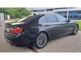 BMW 750 2013/11 - 6
