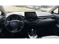 TOYOTA C-HR 2022/3 - 6