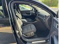 VOLVO C40 2022/10 - 14