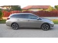 TOYOTA AURIS 2016/4 - 9