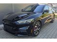 FORD MUSTANG MACH-E Extended range Premium AWD (Automata) ÁFÁS// 99 KWH// BANG&OLUFSEN// MÁTRIX LED// PANORÁMATETŐ
