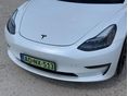TESLA MODEL 3 2021/2 - 18