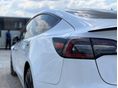 TESLA MODEL 3 2021/2 - 20