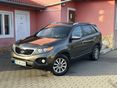 KIA SORENTO 2.2 CRDi EX Prémium (Automata) ÚJMODELL 17K JÓGUMI PDC HOROG 4X4 ELÜL TEMP FÜL 2XDKLÍMA HIFI ISOFIX E5 SZKÖNYV