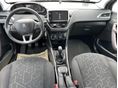 PEUGEOT 2008 2016/2 - 6