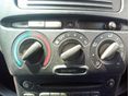 TOYOTA YARIS VERSO 2001/11 - 18