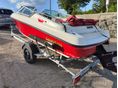 CROWNLINE 2003 - 8
