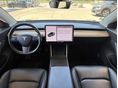 TESLA MODEL 3 2019/3 - 7