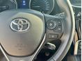 TOYOTA AURIS 2015/11 - 9